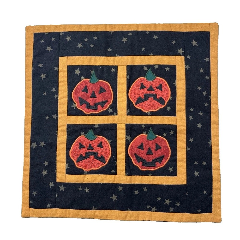 VTG Halloween Fall Quilted Quilt Wall Hanging Pumpkins  11"x11" Hand Made